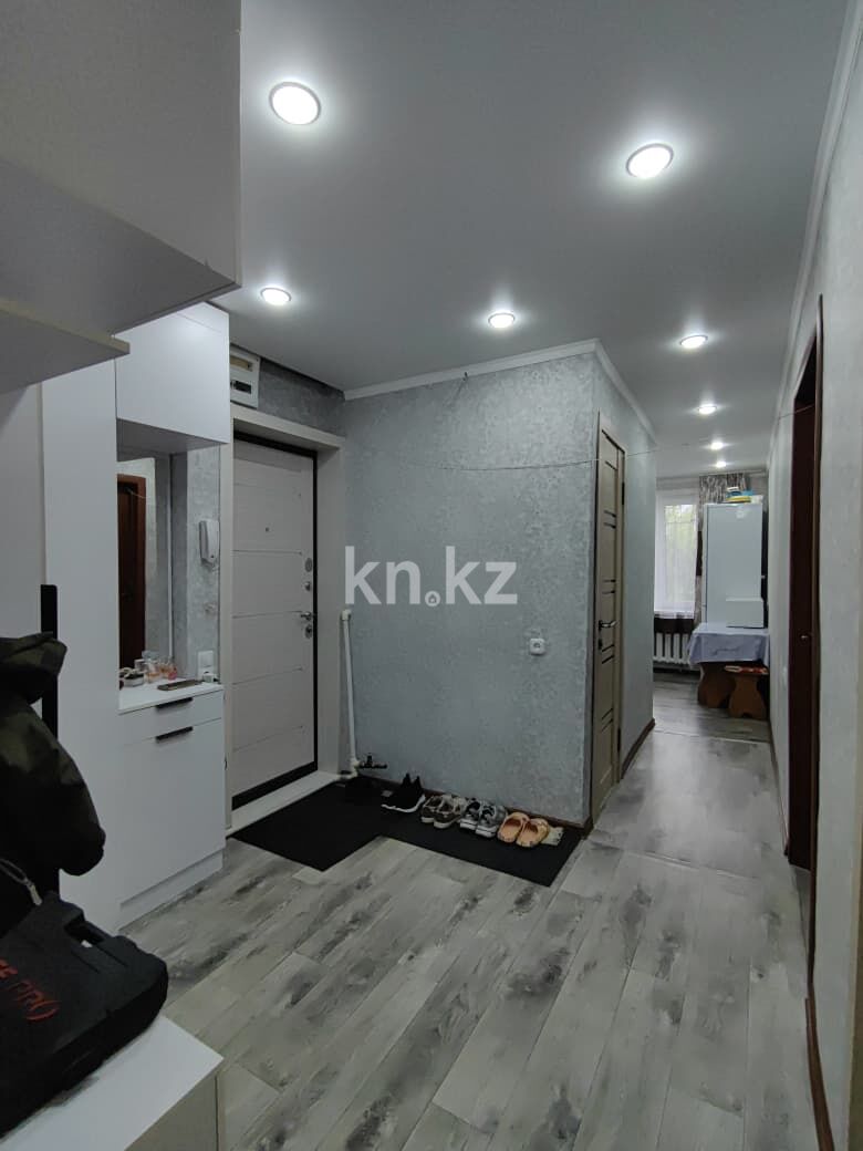Продажа 3-комнатной квартиры, 61 м² - Продажа трехкомнатных квартир в Михайловке Караганды - страница 2 фото 25 из 32