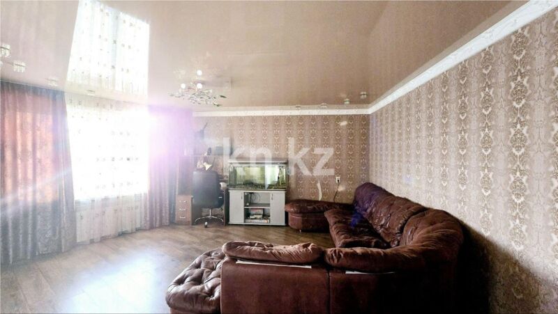 Продажа 4-комнатной квартиры, 92 м² - Продажа четырехкомнатных квартир в панельном доме в Казахстане - страница 18 фото 2 из 19