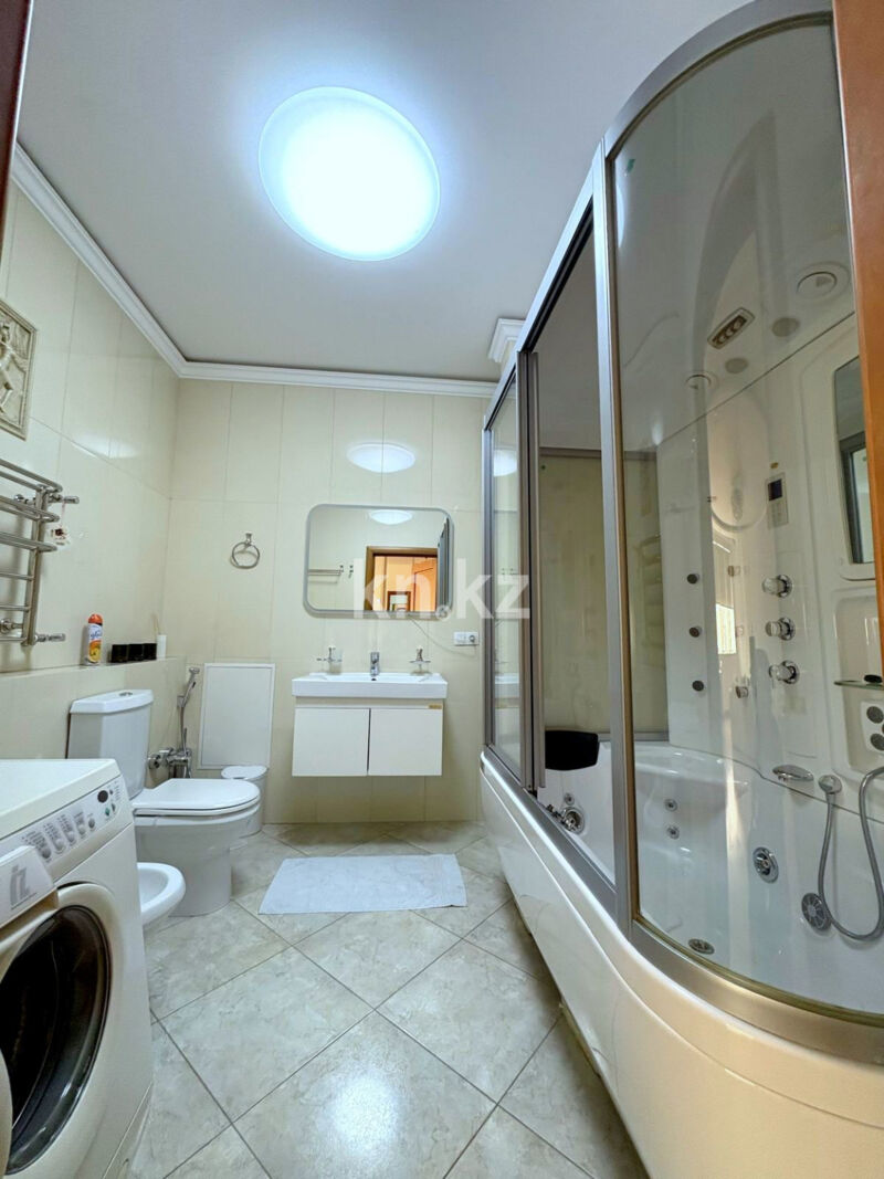 Аренда 2-комнатной квартиры, 90 м² - Аренда квартир помесячно в Алматы фото 17 из 19