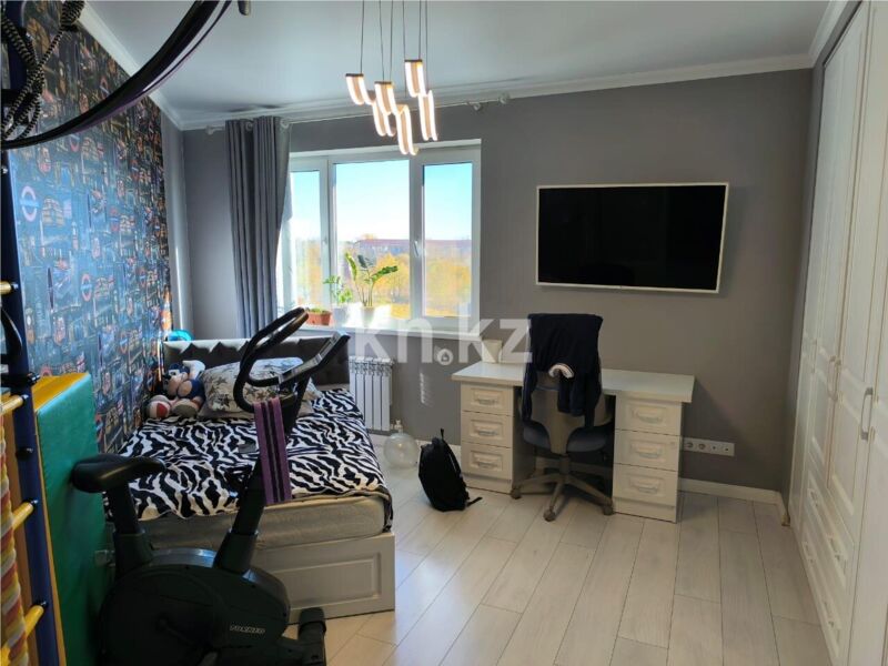 Продажа 5-комнатной квартиры, 107 м² - Продажа квартир в районе Город в Караганде фото 5 из 13
