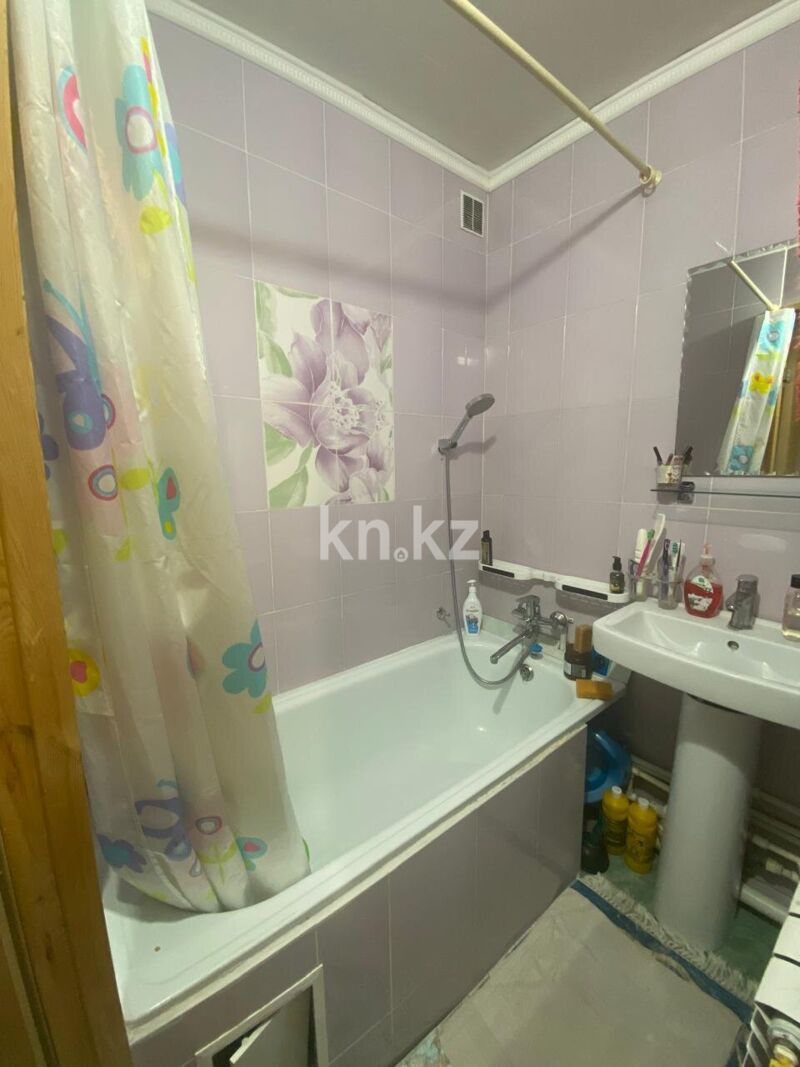 Продажа 3-комнатной квартиры, 49 м² - Продажа трехкомнатных квартир в Караганде фото 10 из 15
