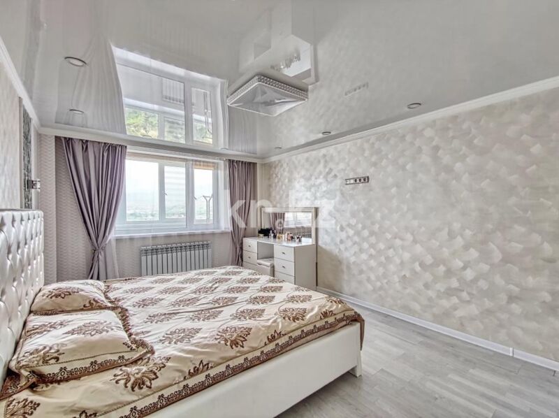 Продажа 4-комнатной квартиры, 210 м² - Продажа квартир в монолитно-каркасном доме в Казахстане - страница 3 фото 18 из 31