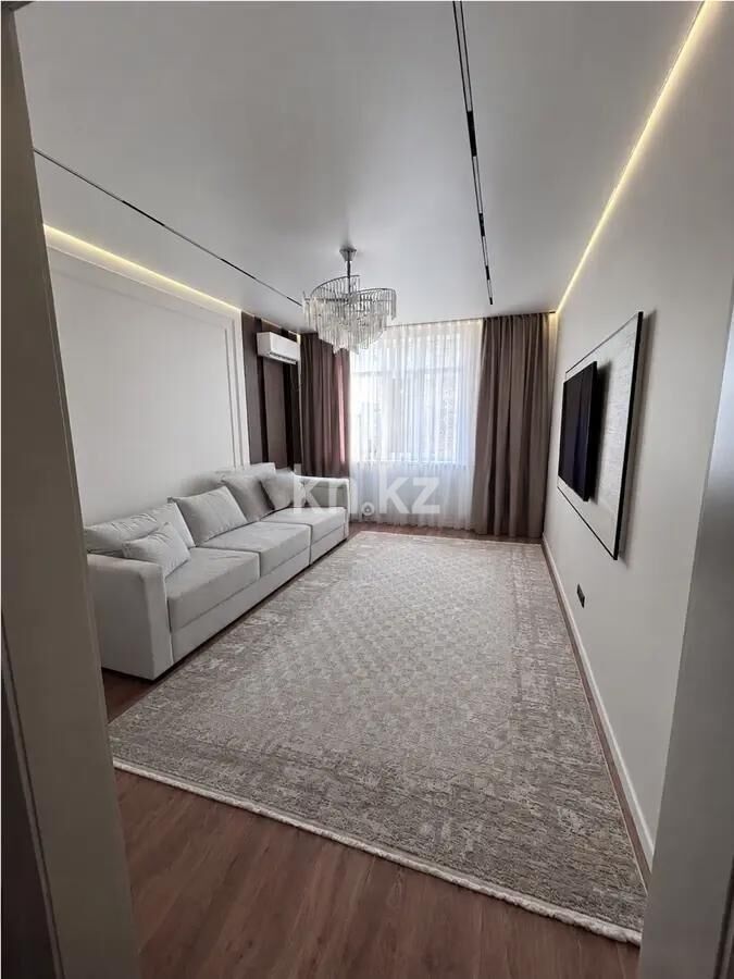 Продажа 4-комнатной квартиры, 110 м² - Продажа четырехкомнатных квартир в кирпичном доме в Караганде - страница 4 фото 1 из 7
