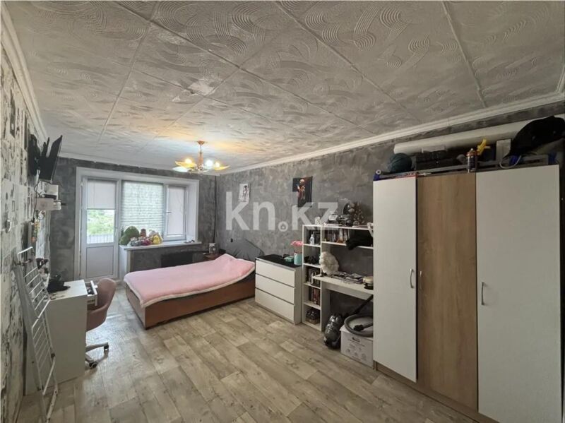 Продажа 1-комнатной квартиры, 30 м² - Продажа однокомнатных квартир в Шахтинске фото 1 из 3