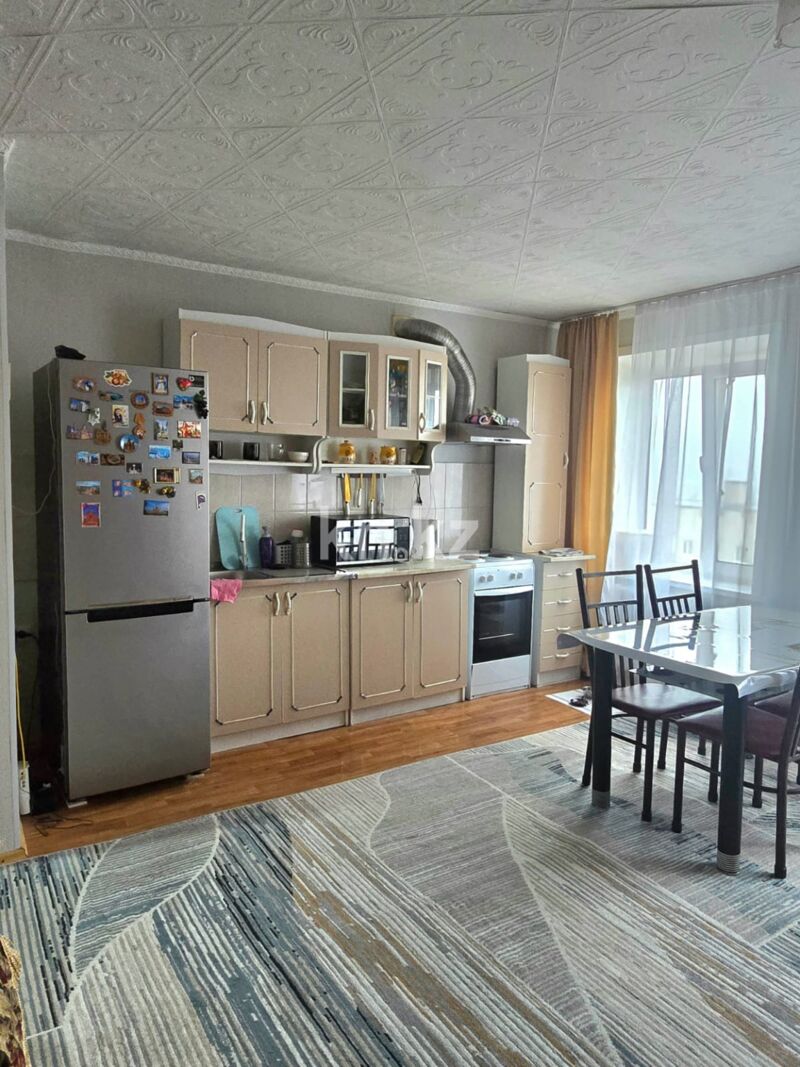 Продажа 3-комнатной квартиры, 58.9 м² - Продажа недвижимости в Усть-Каменогорске - страница 3 фото 1 из 8