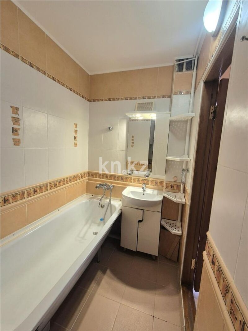 Продажа 4-комнатной квартиры, 108 м² - Недвижимость в Темиртау - страница 11 фото 16 из 25