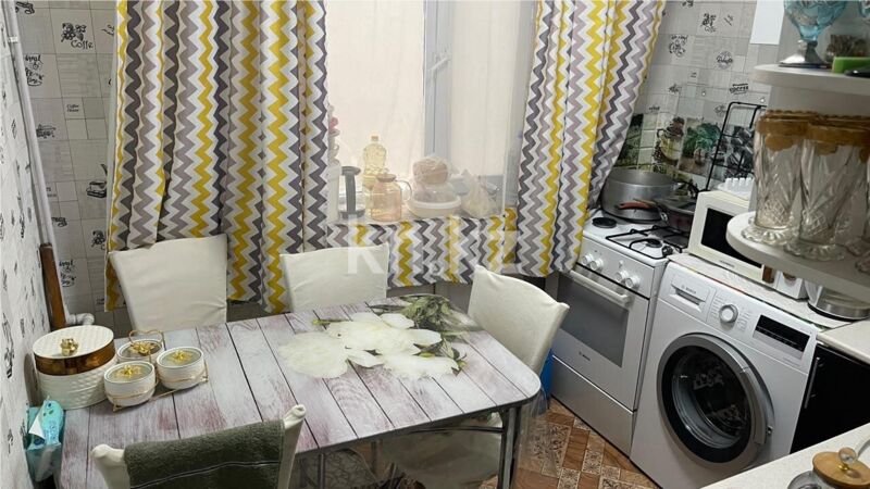 Продажа 4-комнатной квартиры, 61 м² - Продажа четырехкомнатных квартир в Караганде - страница 11 фото 6 из 9