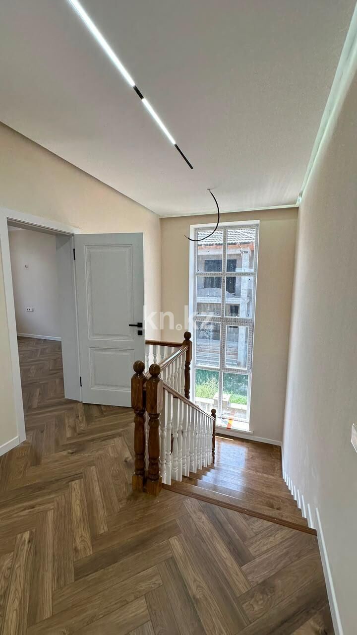 Продажа 9-комнатного дома, 360 м² - Продажа действующего бизнеса в Карагандинской области фото 1 из 19