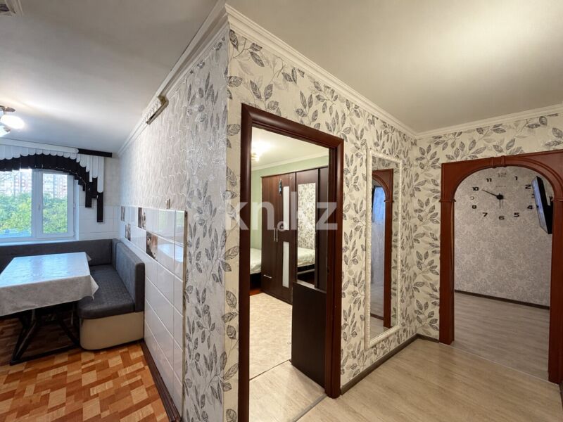 Продажа 4-комнатной квартиры, 63 м² - Продажа квартир в Караганде - страница 8 фото 11 из 14