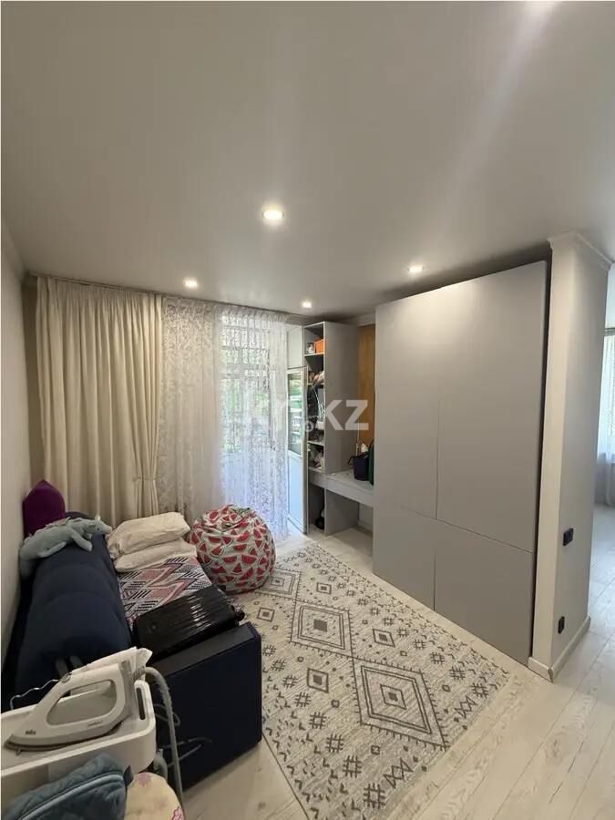 Продажа 2-комнатной квартиры, 43 м² - Продажа двухкомнатных квартир в блочном доме в Алматы - страница 4 фото 1 из 5