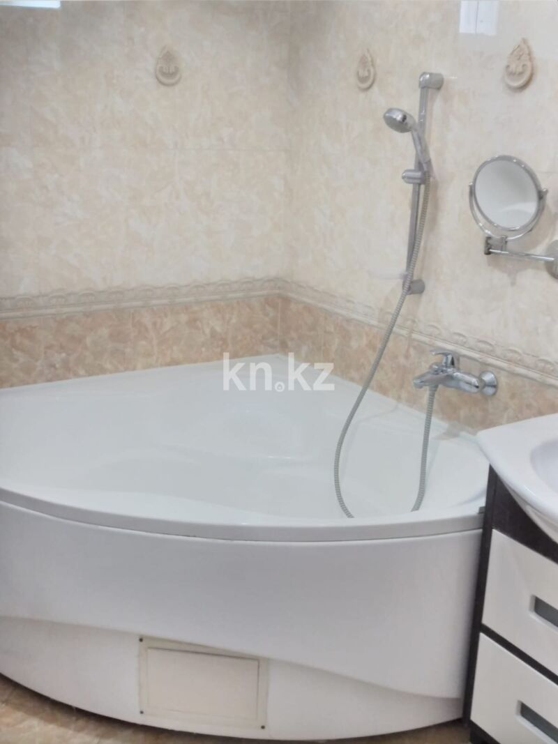 Продажа 3-комнатной квартиры, 124 м² - Продажа квартир в кирпичном доме в Астане - страница 34 фото 8 из 19