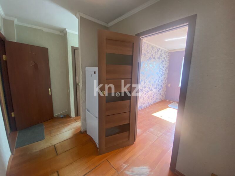 Продажа 2-комнатной квартиры, 42.5 м² - Продажа двухкомнатных квартир в панельном доме в Караганде - страница 15 фото 15 из 19