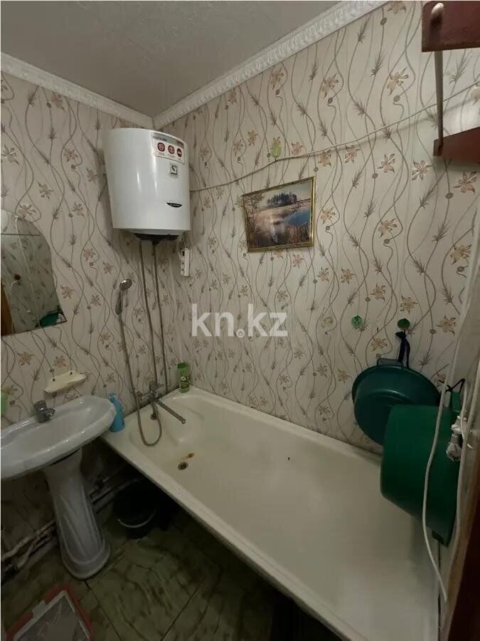 Продажа 1-комнатной квартиры, 36 м² - Продажа однокомнатных квартир в кирпичном доме в Караганде фото 3 из 4
