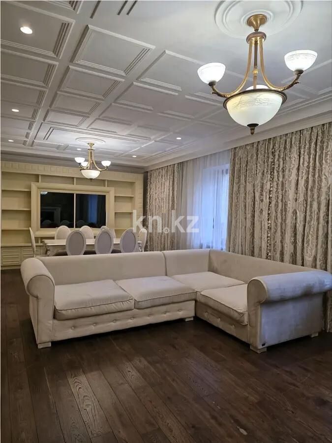 Продажа 6-комнатной квартиры, 238 м² - Продажа пятикомнатных и более квартир в кирпичном доме в Астане - страница 2 фото 1 из 2