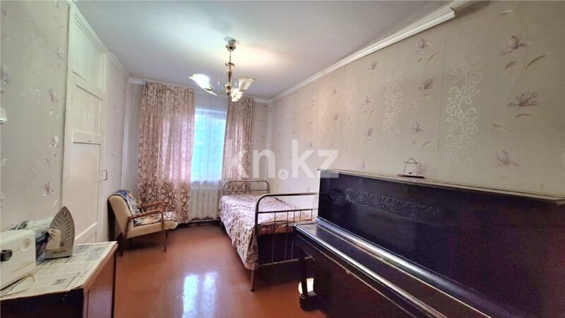 Продажа 2-комнатной квартиры, 44 м² - Продажа двухкомнатных квартир в панельном доме в Караганде - страница 15 фото 3 из 10