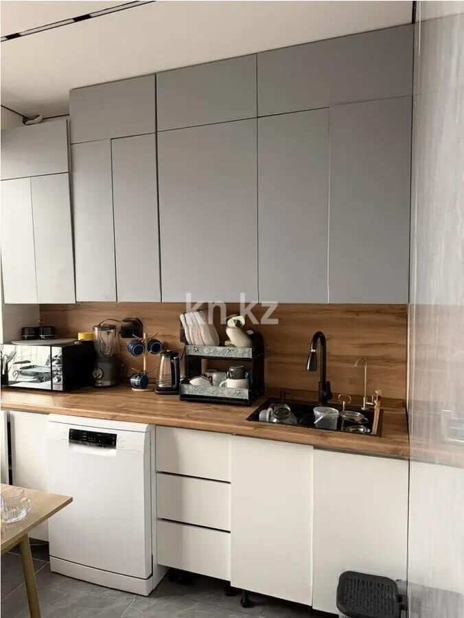 Продажа 3-комнатной квартиры, 87 м² - Продажа квартир в монолитно-каркасном доме в Алматы фото 2 из 3