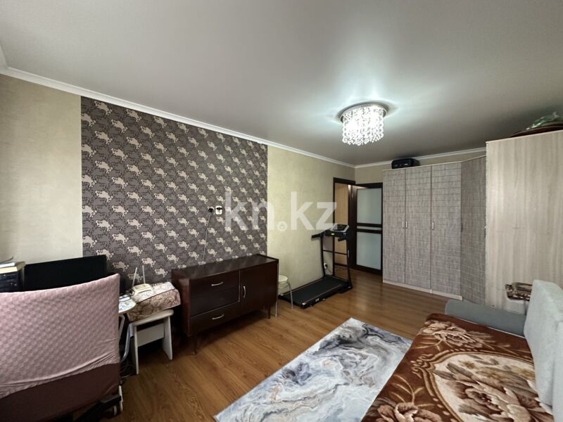 Продажа 3-комнатной квартиры, 61.8 м² - Продажа трехкомнатных квартир на Юго-Востоке Караганды - страница 23 фото 3 из 31