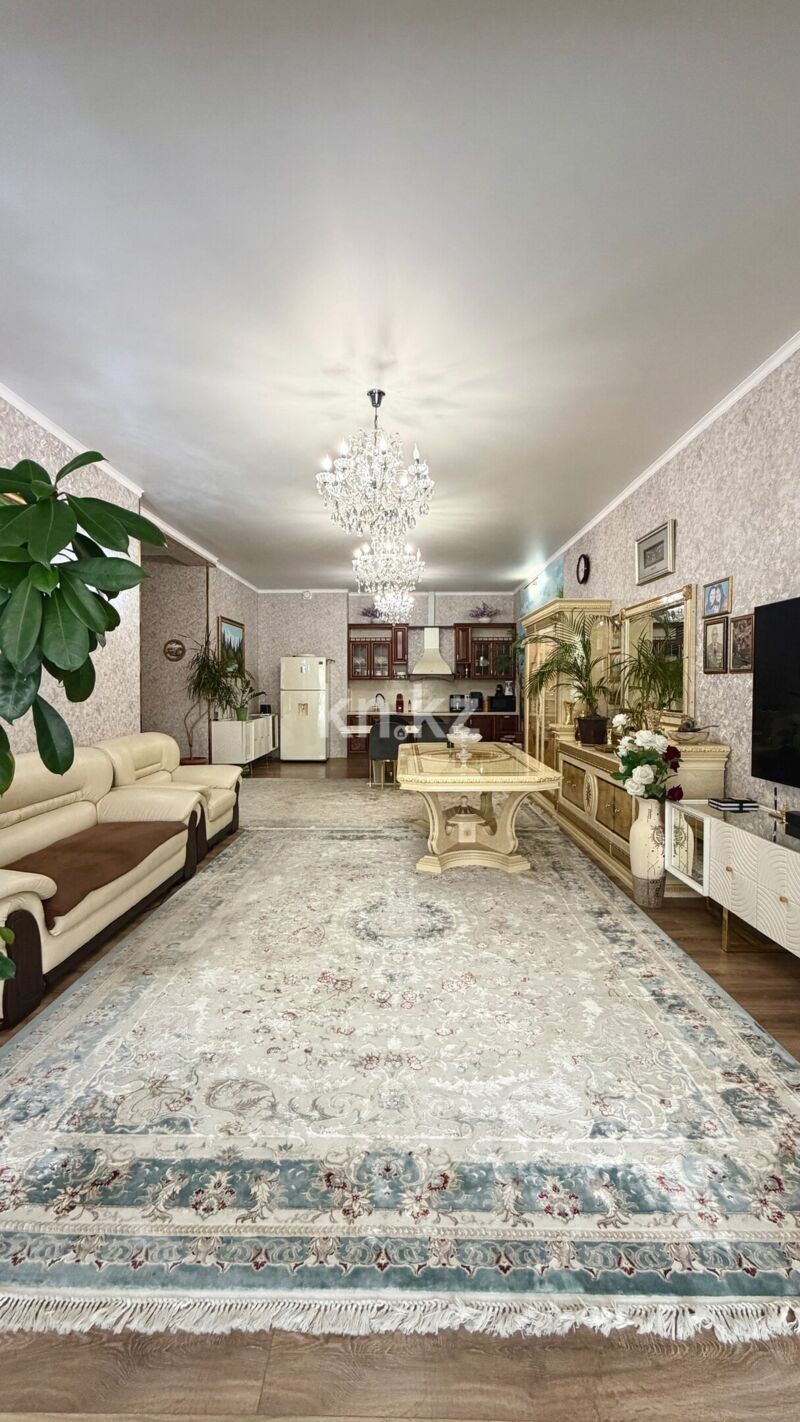 Продажа 2-комнатной квартиры, 98.1 м² - Продажа квартир в блочном доме в Алматы фото 6 из 15