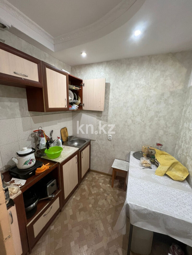 Продажа 2-комнатной квартиры, 42 м² - Продажа двухкомнатных квартир в панельном доме в Караганде - страница 3 фото 3 из 4