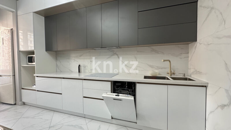 Аренда 4-комнатной квартиры, 96.4 м² - Аренда четырехкомнатных квартир помесячно в Алматы фото 2 из 17