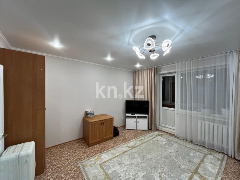 Продажа 1-комнатной квартиры, 41 м² - Продажа однокомнатных квартир в Караганде - страница 8 фото 1 из 11