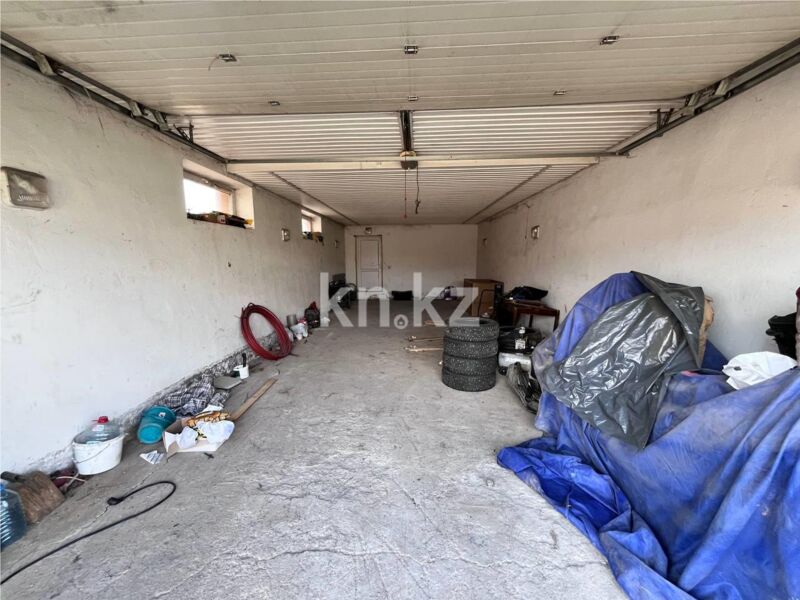 Продажа 8-комнатного дома, 357.5 м² - Продажа домов, коттеджей в Караганде - страница 5 фото 13 из 62
