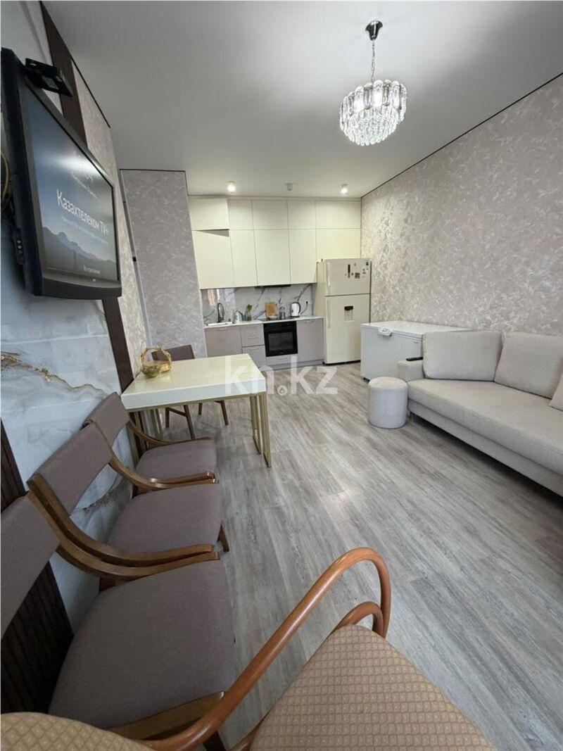 Продажа 2-комнатной квартиры, 42 м² - Продажа двухкомнатных квартир в кирпичном доме в Казахстане - страница 2 фото 2 из 7