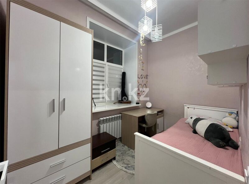 Продажа 4-комнатной квартиры, 80 м² - Продажа квартир в районе Юго-Восток в Караганде фото 5 из 12