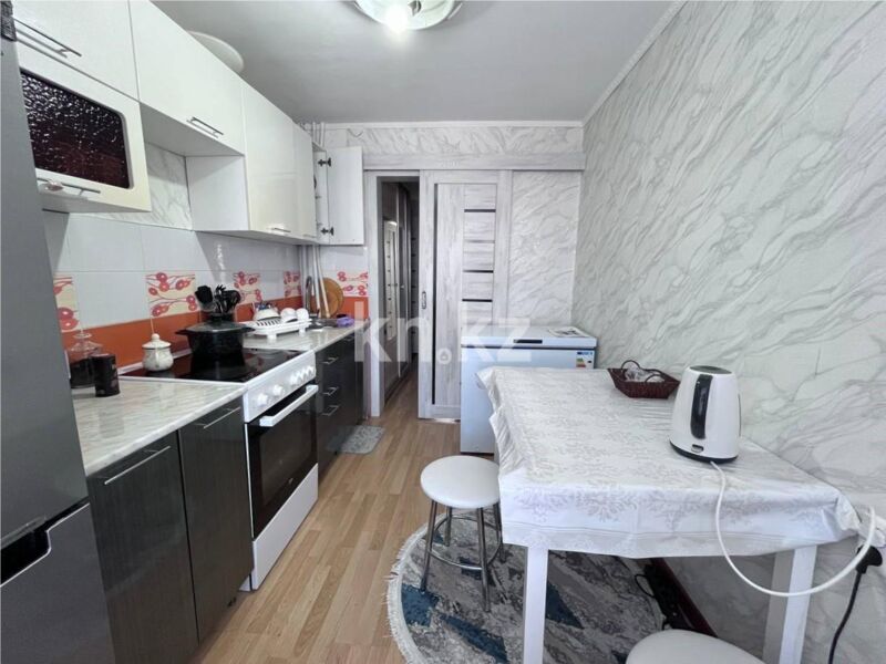 Продажа 3-комнатной квартиры, 61 м² - Продажа трехкомнатных квартир в Майкудуке Караганды - страница 9 фото 14 из 21