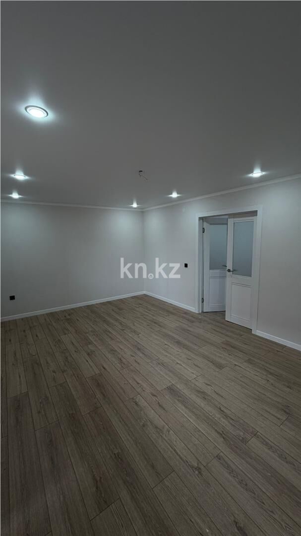 Продажа 3-комнатной квартиры, 91 м² - Продажа трехкомнатных квартир в Майкудуке Караганды - страница 11 фото 1 из 9