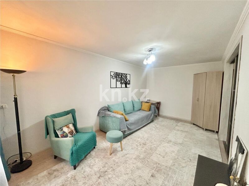 Продажа 1-комнатной квартиры, 33 м² - Продажа офисных и торговых помещений в Павлодаре фото 2 из 12