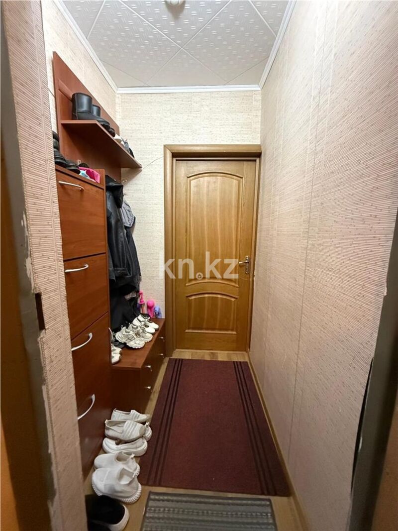 Продажа 3-комнатной квартиры, 64 м² - Продажа трехкомнатных квартир на Юго-Востоке Караганды - страница 14 фото 17 из 20