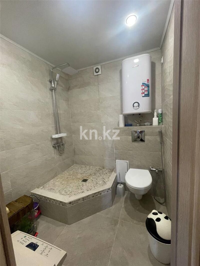 Продажа 5-комнатного дома, 181 м² - Продажа домов, коттеджей в Караганде - страница 4 фото 12 из 19