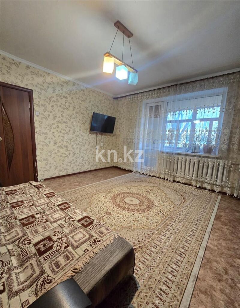 Продажа 2-комнатной квартиры, 53 м² - Продажа двухкомнатных квартир на Юго-Востоке Караганды - страница 24 фото 1 из 9