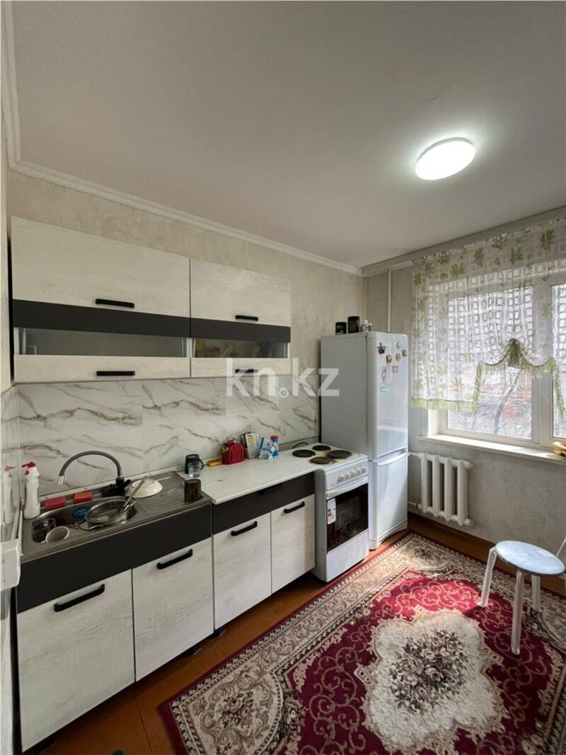 Продажа 1-комнатной квартиры, 42 м² - Продажа однокомнатных квартир в панельном доме в Караганде - страница 9 фото 6 из 12