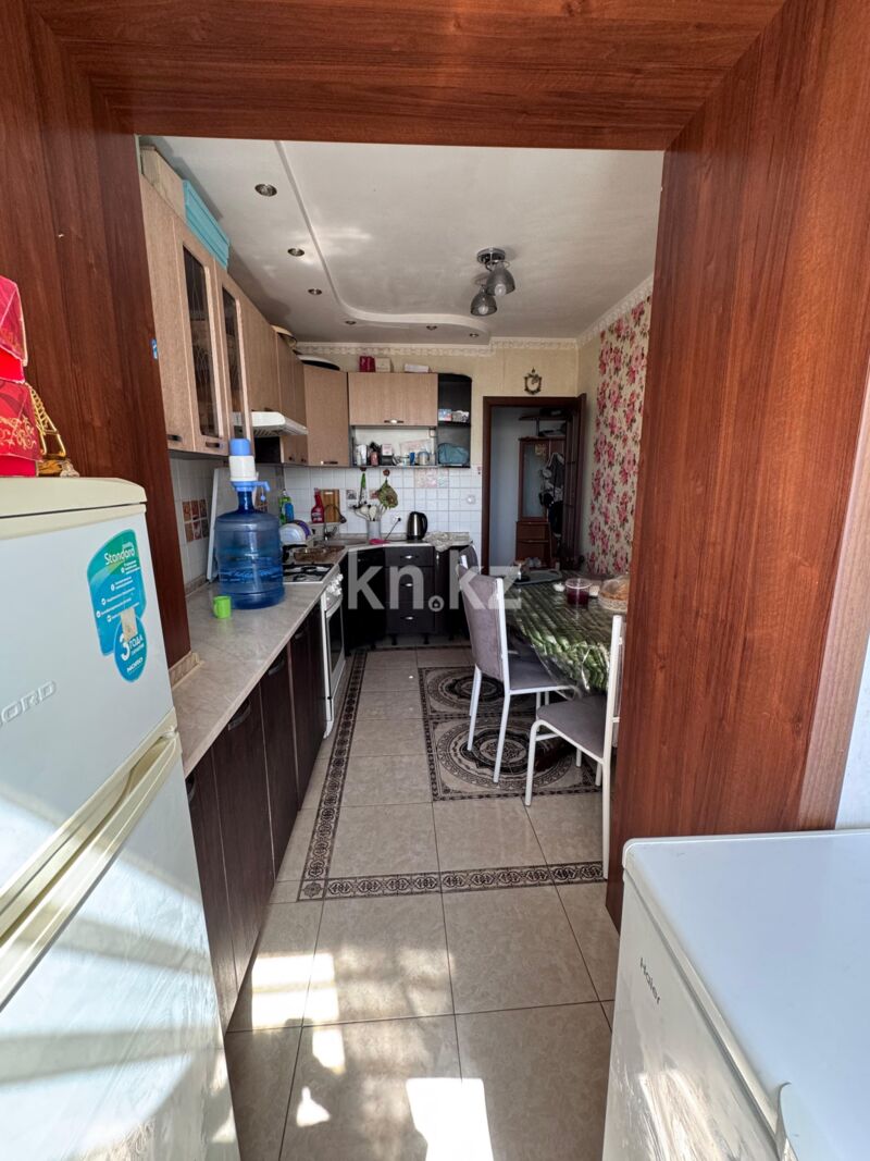 Продажа 3-комнатной квартиры, 85 м² - Продажа квартир в районе Юго-Восток в Караганде фото 10 из 16