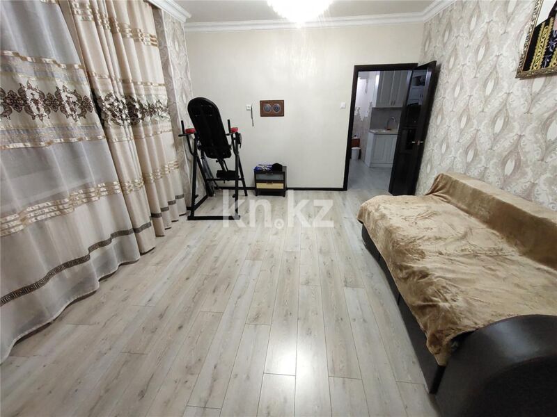 Продажа 3-комнатной квартиры, 77 м² - Продажа квартир в монолитно-каркасном доме в Караганде - страница 2 фото 2 из 18