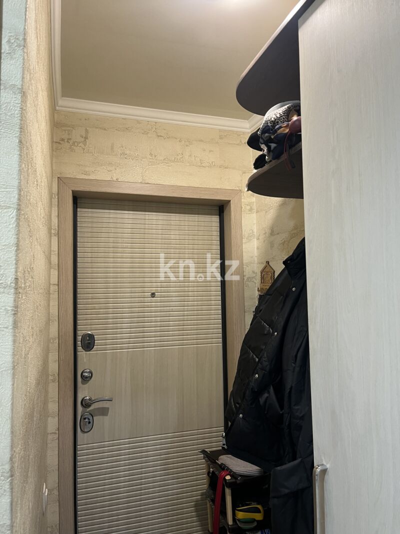 Продажа 3-комнатной квартиры, 50 м² - Продажа трехкомнатных квартир на Юго-Востоке Караганды фото 9 из 10