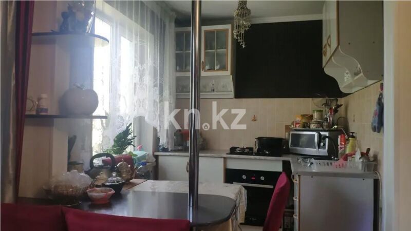 Продажа 4-комнатной квартиры, 60 м² - Продажа четырехкомнатных квартир в Жетысуском р-не Алматы фото 3 из 4