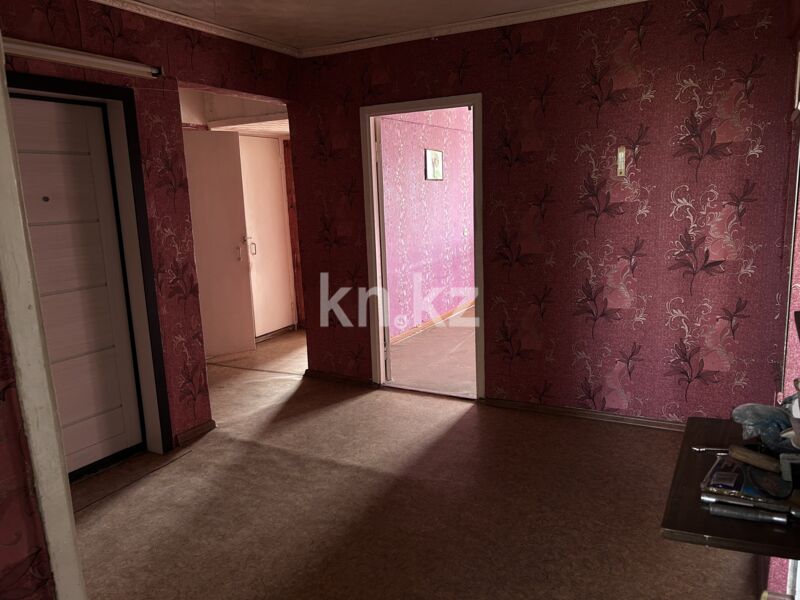 Продажа 4-комнатной квартиры, 83.9 м² - Продажа квартир от собственников в Усть-Каменогорске фото 10 из 12