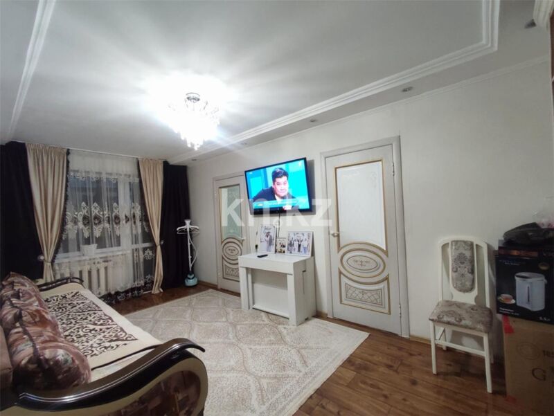 Продажа 4-комнатной квартиры, 61 м² - Продажа четырехкомнатных квартир в Караганде - страница 3 фото 2 из 11