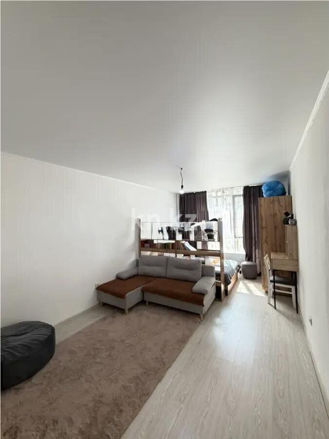 Продажа 2-комнатной квартиры, 70 м² - Продажа двухкомнатных квартир в Алматы - страница 10 фото 1 из 4