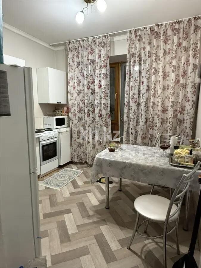 Продажа 1-комнатной квартиры, 39 м² - Продажа однокомнатных квартир от собственников в Казахстане - страница 48 фото 2 из 3