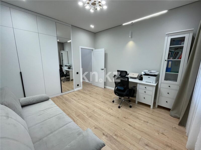 Продажа 3-комнатной квартиры, 94 м² - Продажа трехкомнатных квартир на Юго-Востоке Караганды - страница 15 фото 7 из 20