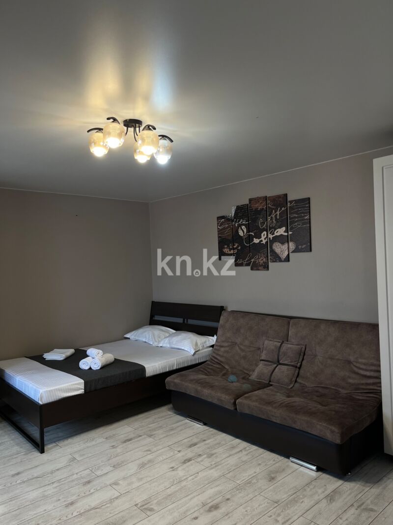 Аренда 1-комнатной квартиры посуточно, 38 м² - Аренда квартир помесячно в Павлодаре фото 3 из 11