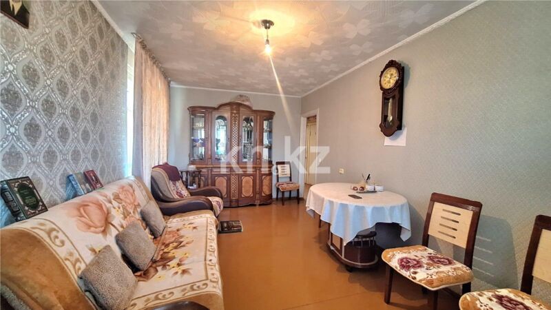 Продажа 3-комнатной квартиры, 63 м² - Продажа трехкомнатных квартир в Майкудуке Караганды - страница 9 фото 2 из 10