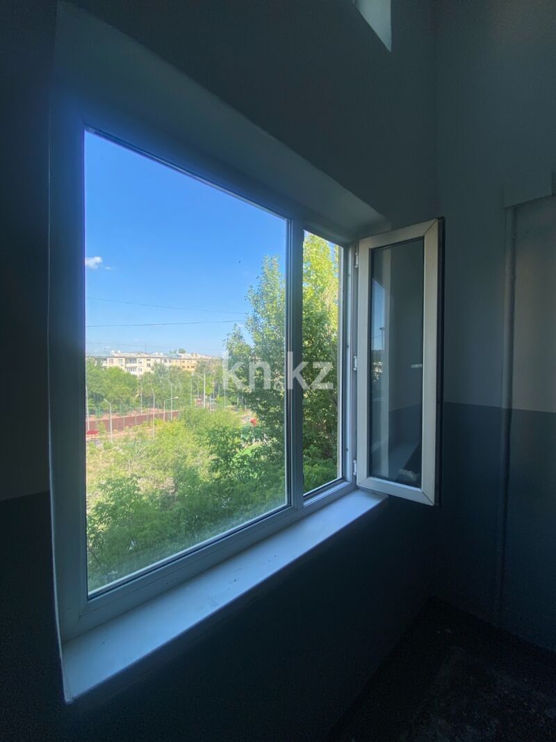 Продажа 2-комнатной квартиры, 42.5 м² - Продажа двухкомнатных квартир в панельном доме в Караганде - страница 15 фото 18 из 19