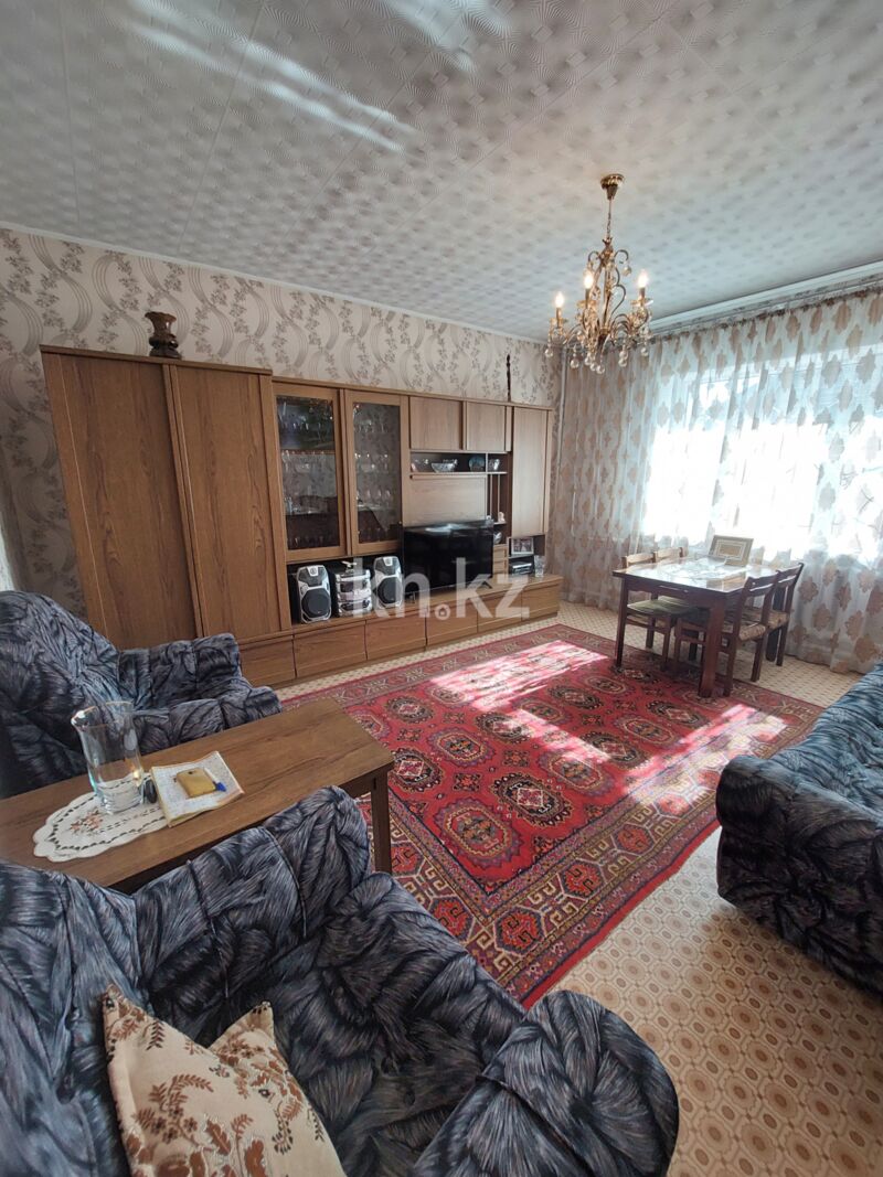 Продажа 6-комнатного дома, 195 м² - Продажа домов, коттеджей в Караганде - страница 7 фото 10 из 27