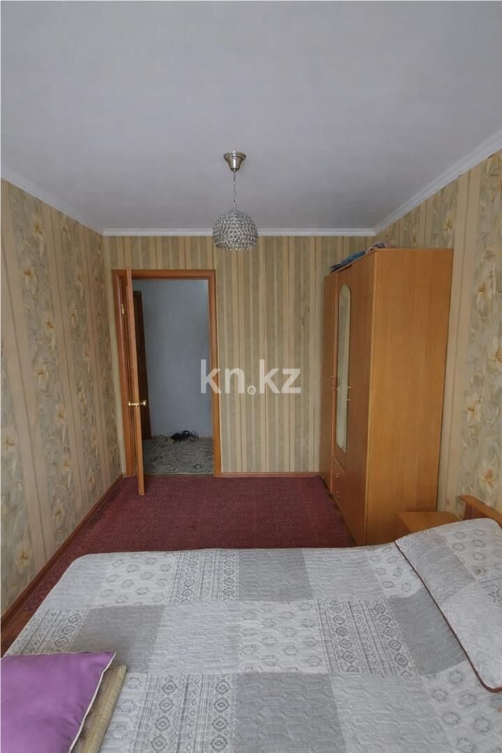 Продажа 4-комнатной квартиры, 61 м² - Продажа четырехкомнатных квартир в панельном доме в Караганде фото 4 из 14