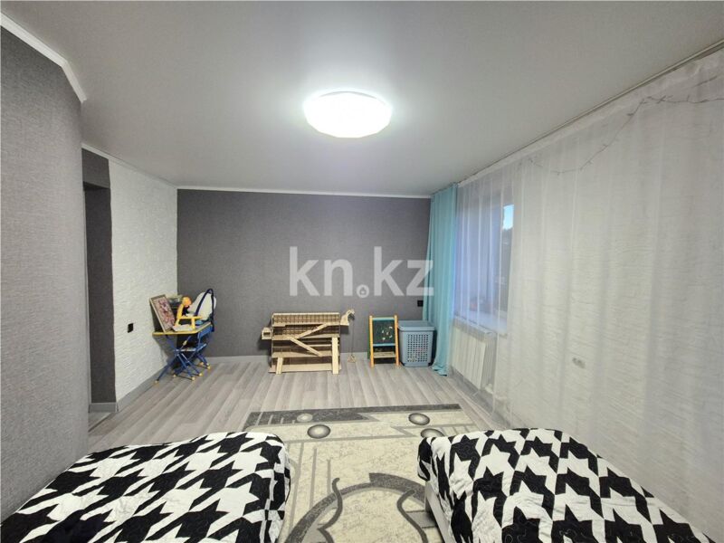 Продажа 8-комнатного дома, 189 м² - Недвижимость в Темиртау - страница 7 фото 10 из 25